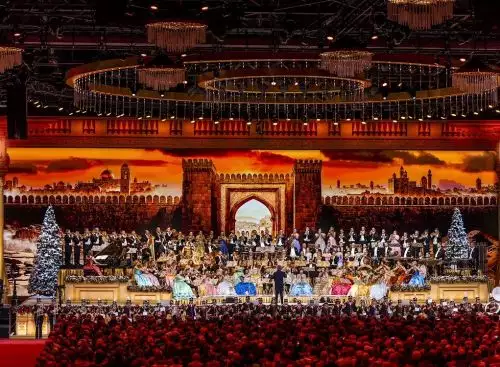 AndrC3A9Rieus2025ChristmasConcertMerryChristmas_134011968178685854_big-cine_deskt.webp