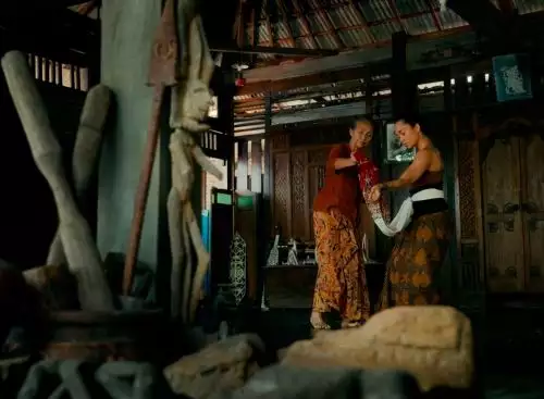 MamakuE28093VanJakartatotdeMolukken_134253899532935518_big-cine_deskt.webp