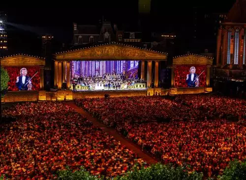 AndrC3A9Rieus2026SummerConcertVivaMaastricht_134260946523898292_big-cine_deskt.webp
